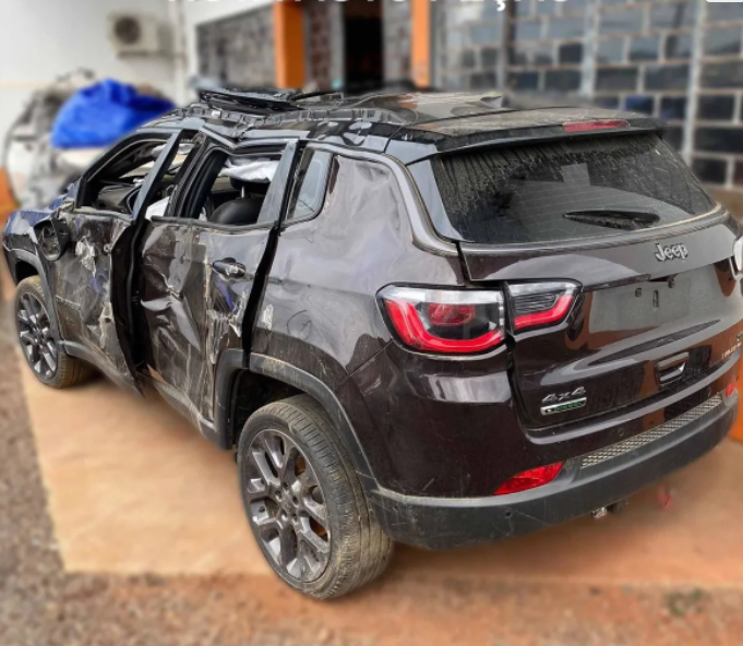 Sucata Jeep Compass Limited S Diesel 4x4 2021