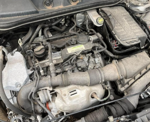 Sucata Mercedes-Benz A200 2015 1.6 Turbo - Retirada De Peças